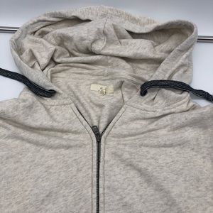 Atwell full zip hoodie with pockets and gathered arms size large